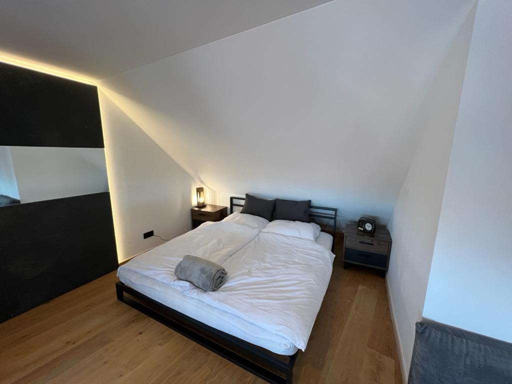Unique Oldtown Apartment / Loft Nuremberg Luaran gambar